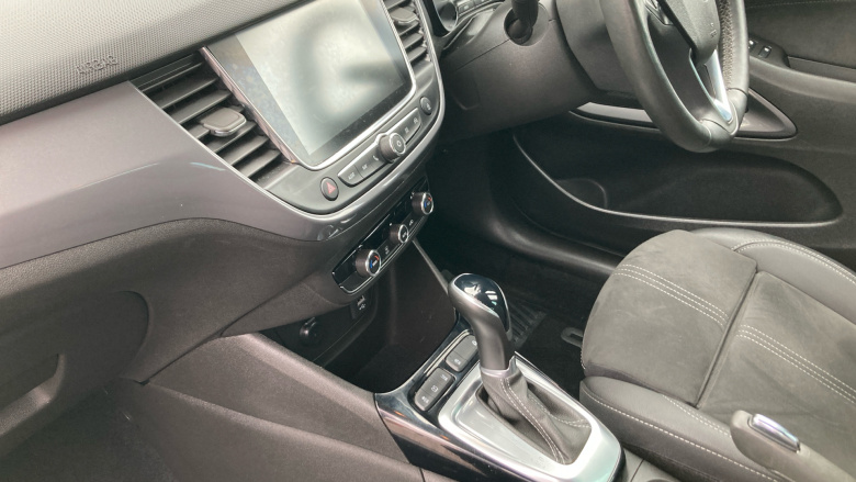 Vauxhall Crossland 1.5 Turbo D [120] Ultimate 5dr Auto Diesel Hatchback